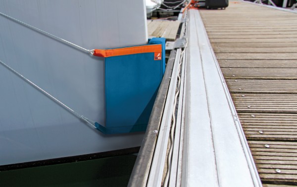 Bow fender BF 2/68 blue, in marina